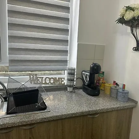 Newlevel Apartment *