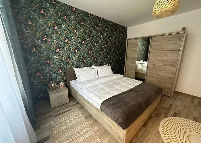 Newlevel Apartment *